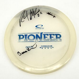 Latitude 64 Opto Pioneer nimmareilla